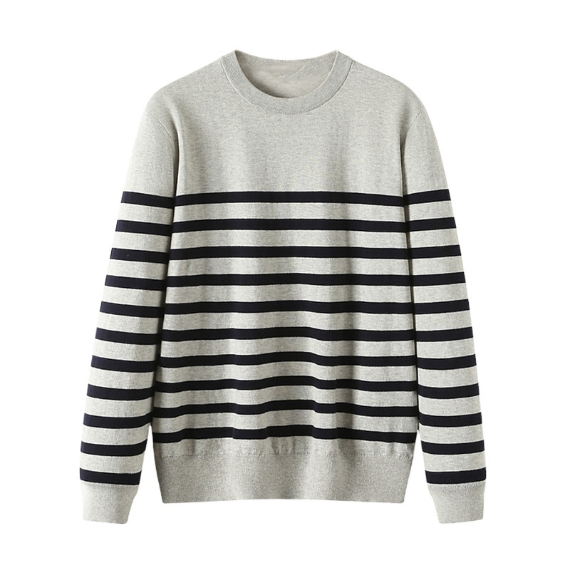 Casual black and white contrast striped cashmere men's sweater