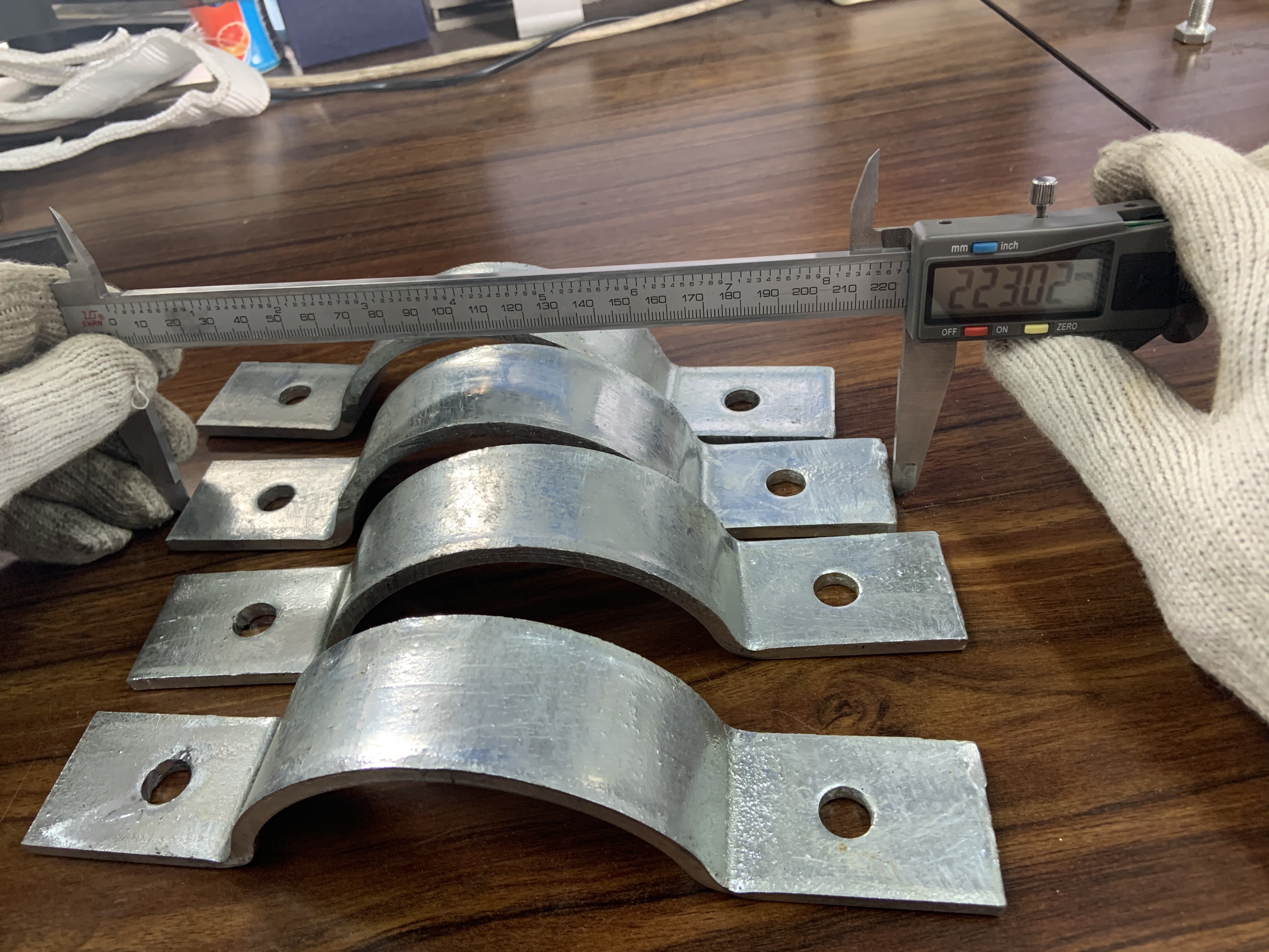 Hot-dip galvanized Iron Clamps Hold Hoop beam clamp/hold hoop Steel Clamp for Malaysia Market