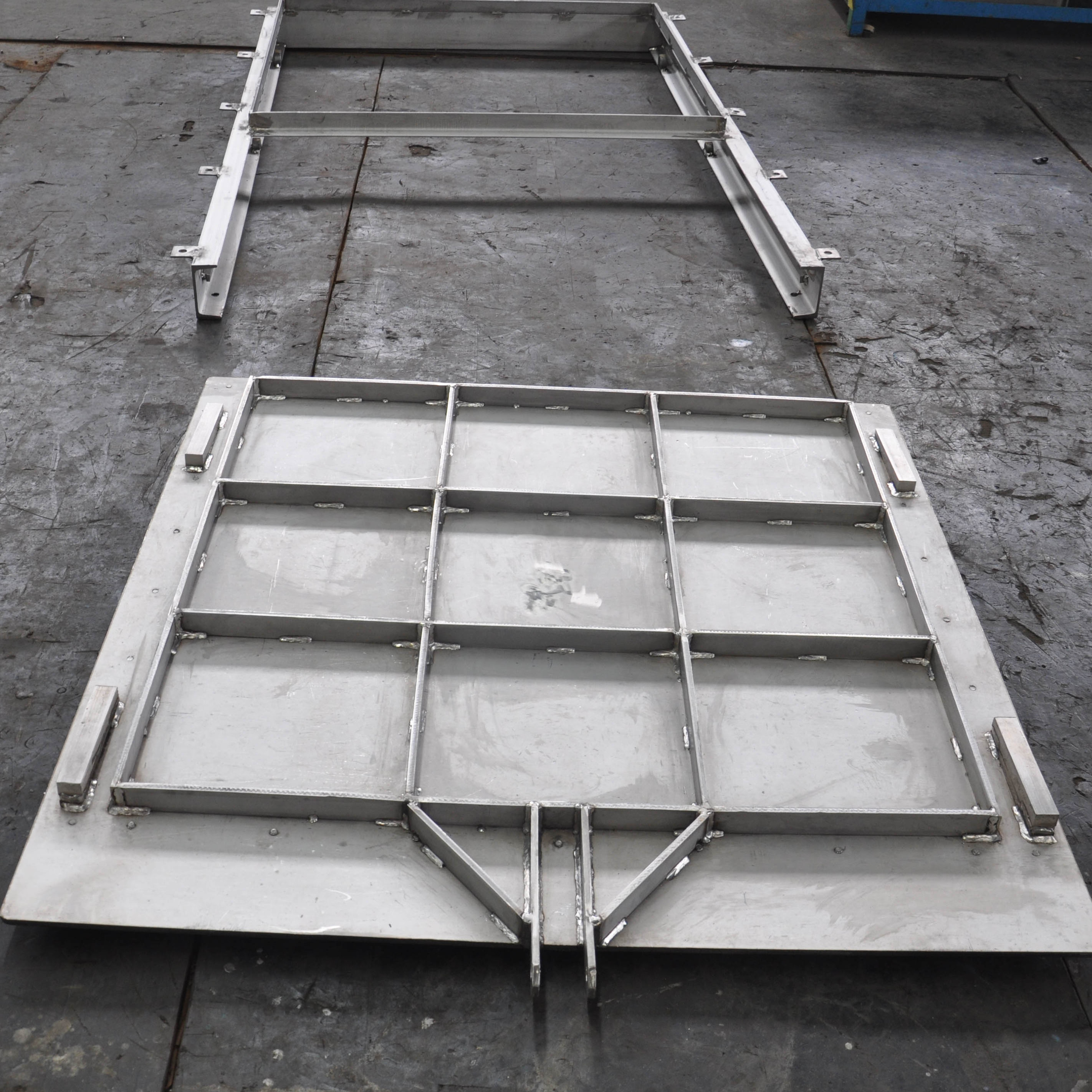 Stainless Steel Medium duty 1500mm penstock