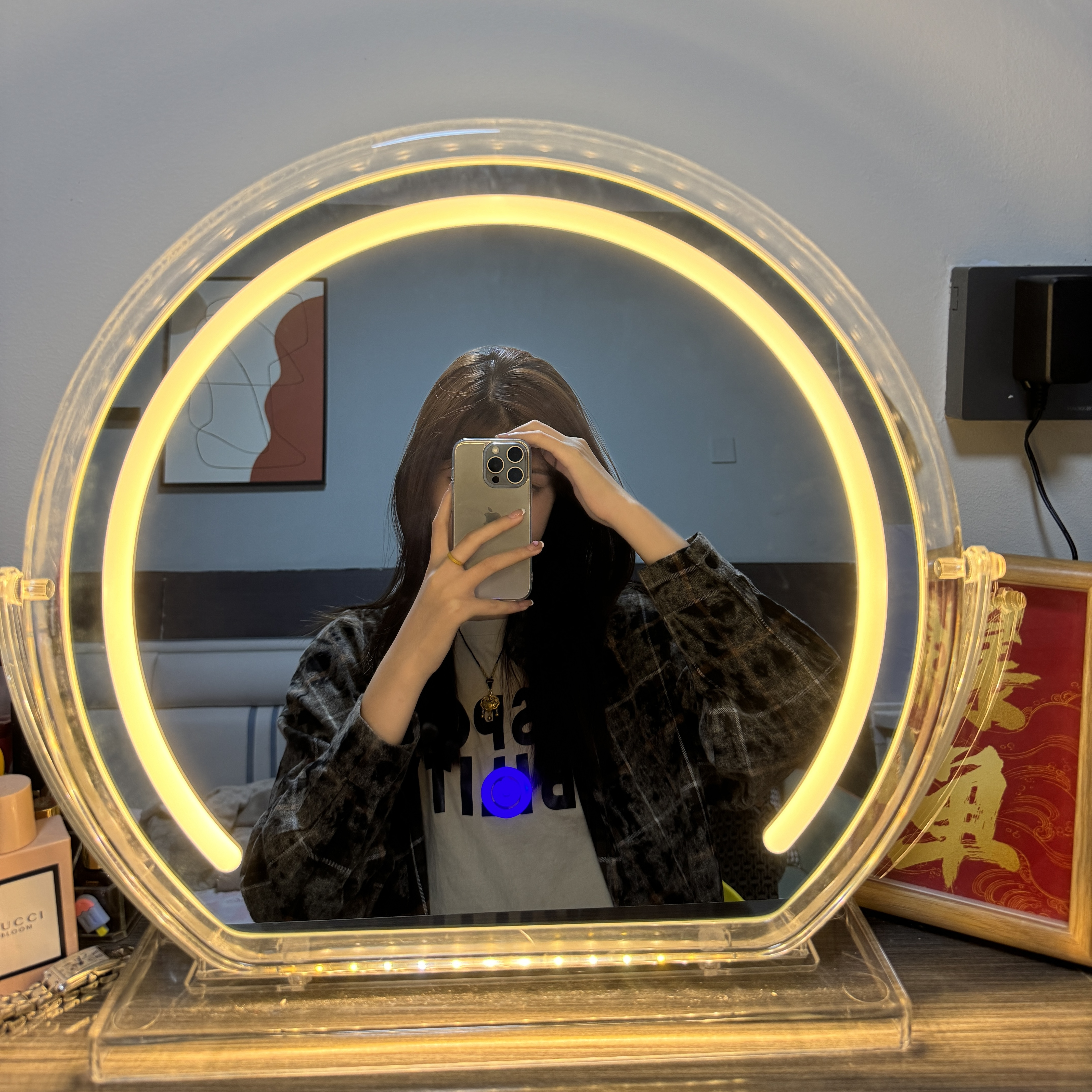 Acrylic bedroom desktop dressing table makeup mirror semicircle led lighting 2023 Hot new  LED Smart vanity mirror