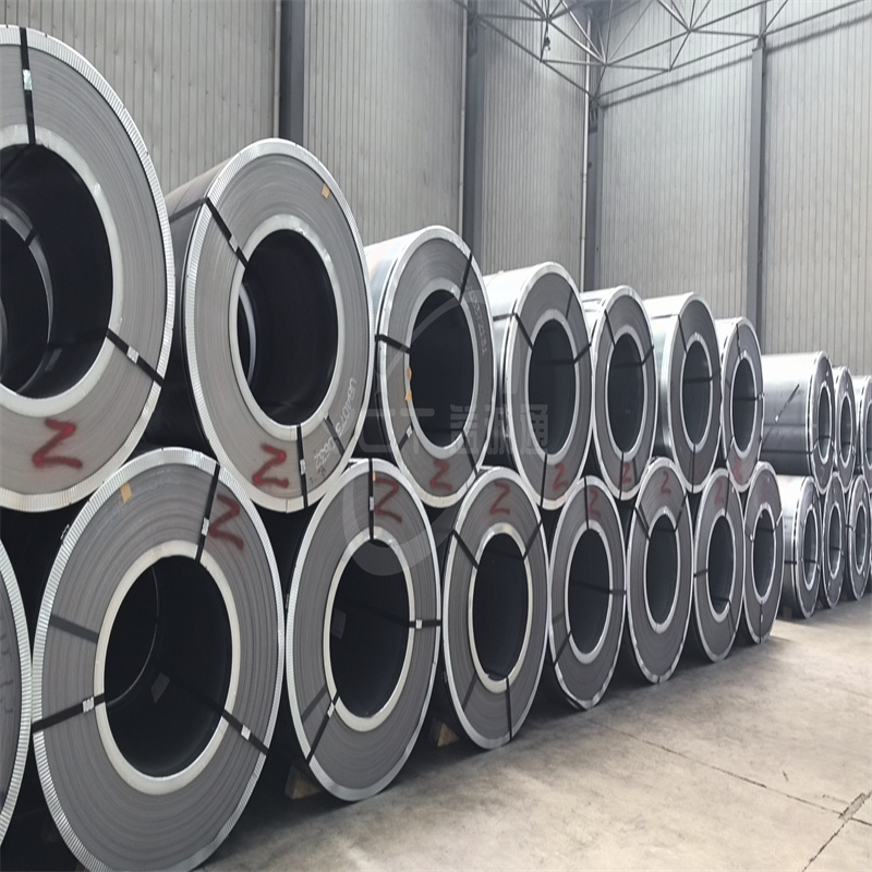 Top Quality Quality Black Annealed Grade 40 A36 Ss400 Q235 Q195 Hot Rolled Carbon Steel Coil