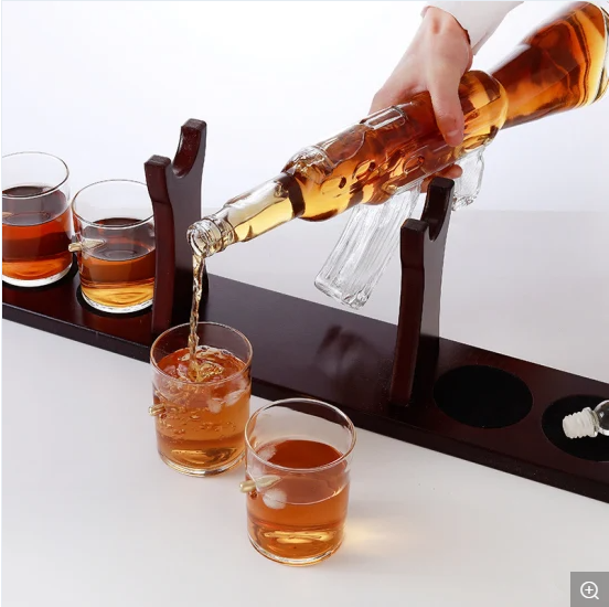 Handmade Blown Glass 800ml Ak 47 Gun Shape Wine Whiskey Decanter Bottle Set with Cups