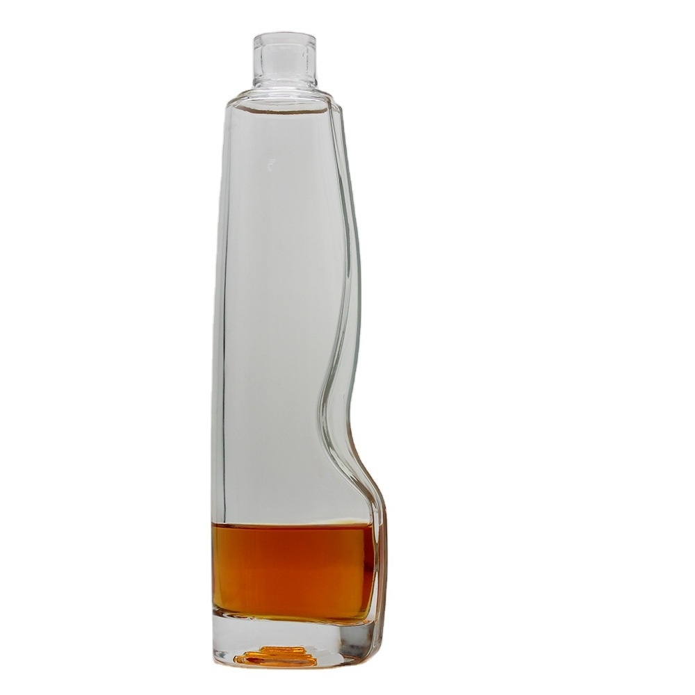 New Design Whisky Bottle AK 47 Gun Shaped Glass Bottle for Liquor Vodka Gin Glass Bottle Crystal White Glass Cork Shandong Decal