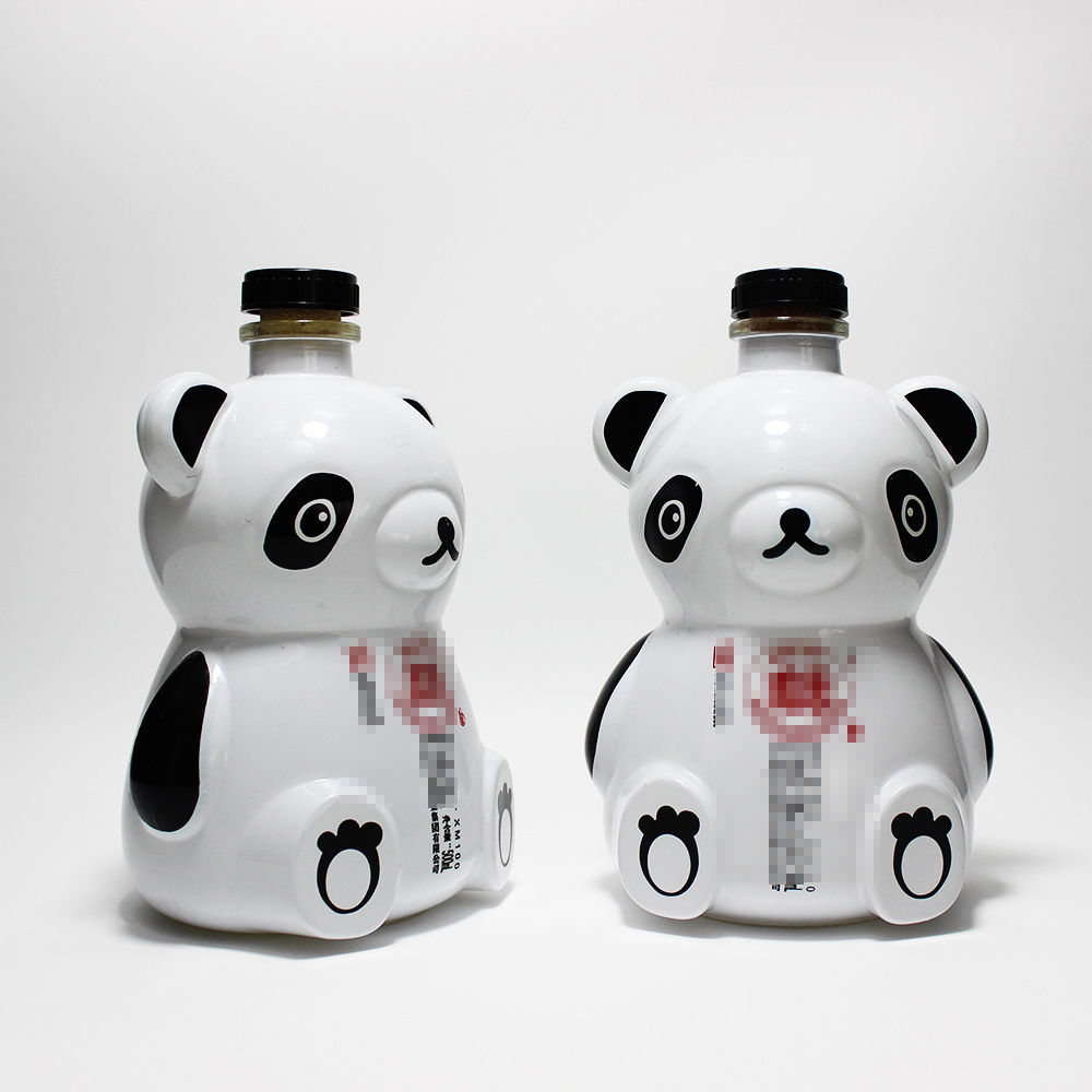 Custom Special Panda Deer Animal Shaped 750ml ceramic bottle for liquor with cap