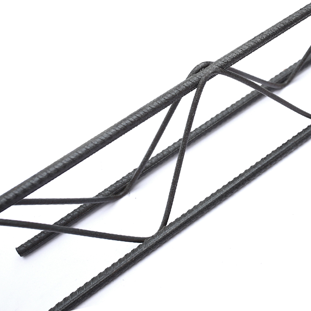 Suppliers of B80 B90 B100 size light weight steel lattice roof truss beams for residential