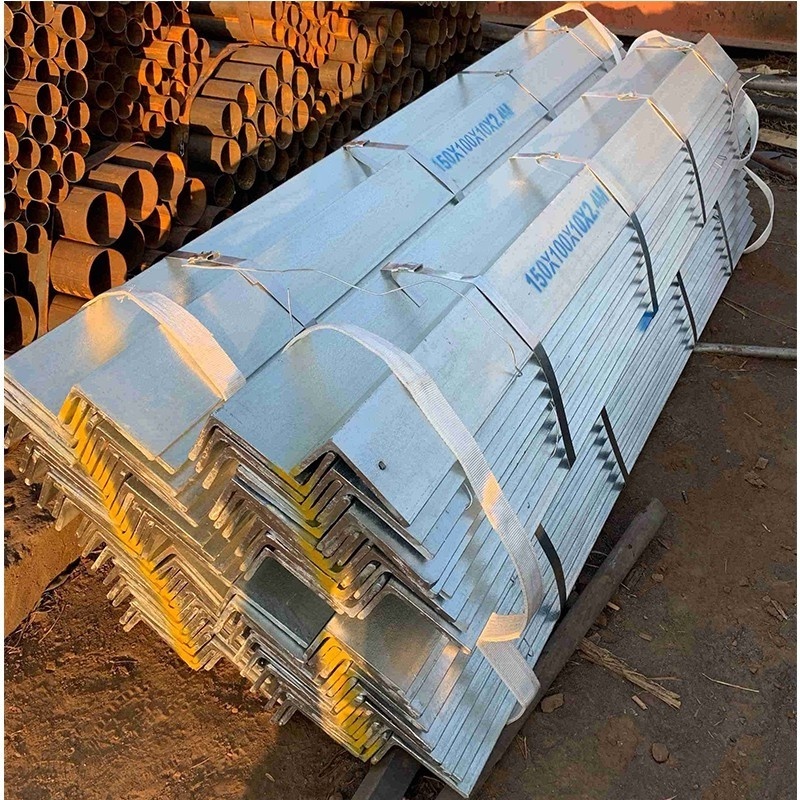 Chinese supplier of hot dip galvanized equal steel angle iron bar for sale