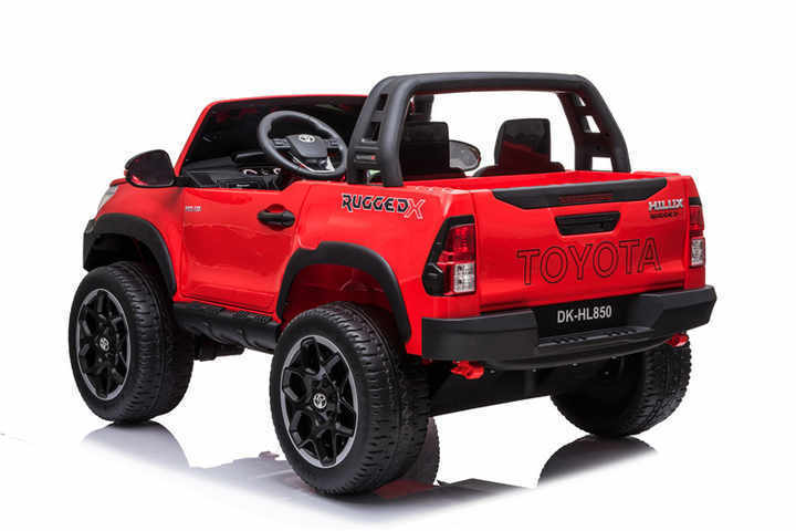 Licensed Toyota Hilux 2019 Leather seat electric kids cars ride on toys for kids