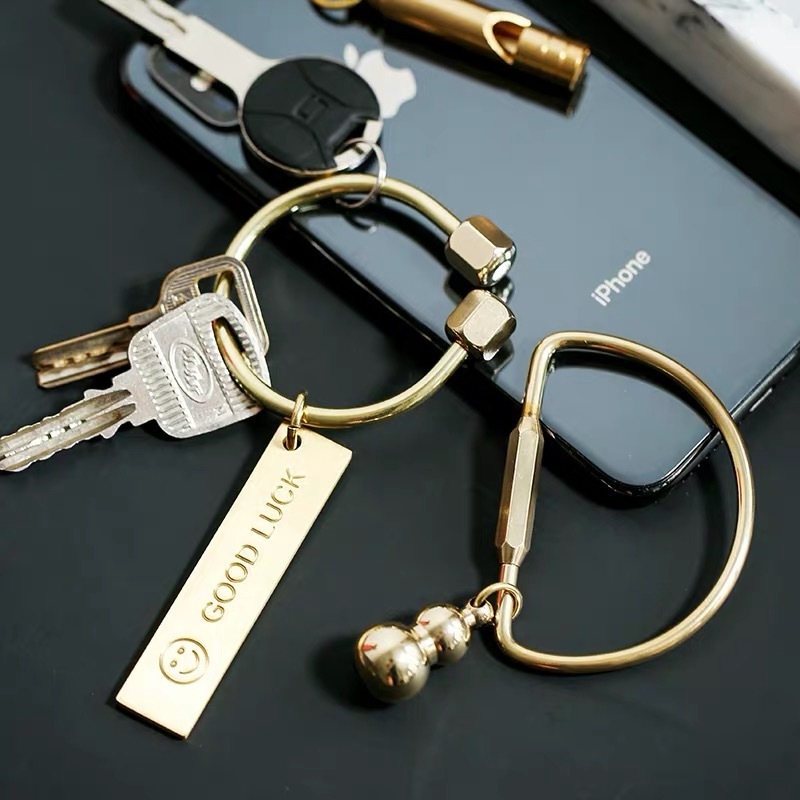 D shape brass keychain Personalized creative pure copper key ring Male and female metal key ring custom logo