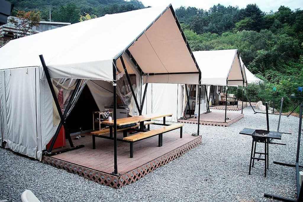 Hot sale steel tube structure canvas African safari resort tent luxury hotel tent