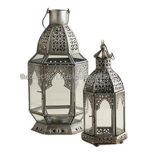 Iron material lantern Moroccan style candle holder/Christmas Decor