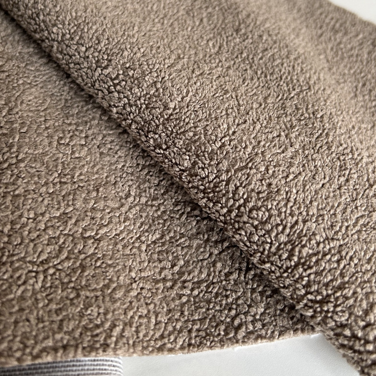 Chinese factory Cheap Teddy fleece 100% polyester warp knitted velvet fabric for sofa home textile faux lamb wool fabric