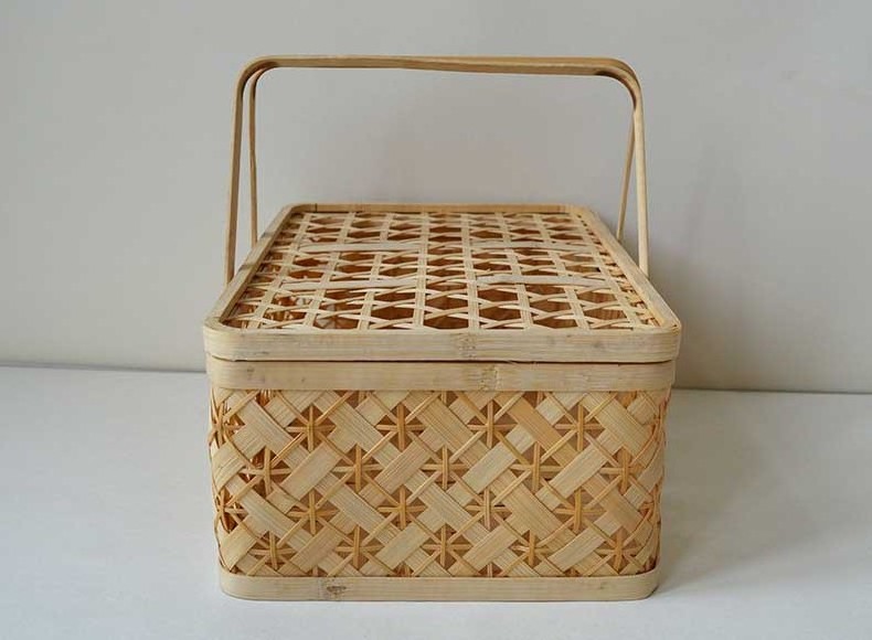 Cheap Bamboo Picnic Basket Storage Basket Factory customized natural bamboo woven fruit baskets storage