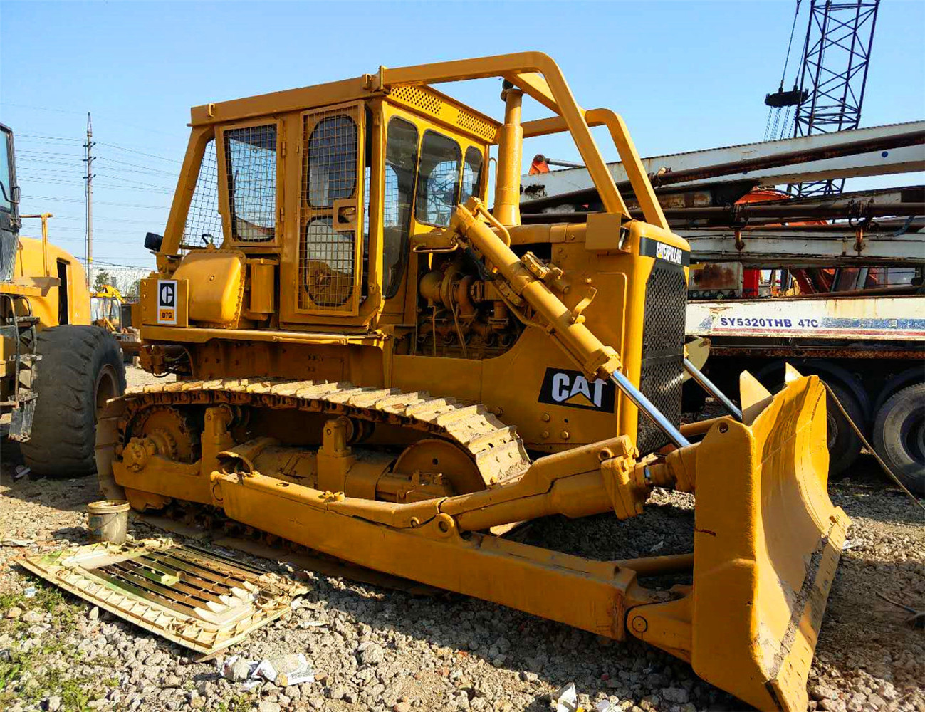 Original cheaper Caterpillar high quality mini USA Track Tractor D5m D4g D5k D6h D7g D8R High Quality Crawler Used Bulldozer