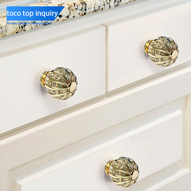 TOCO cabinet aluminum brushed gold cabinet handle bras moon handle black knurled lever handle furniture knobs