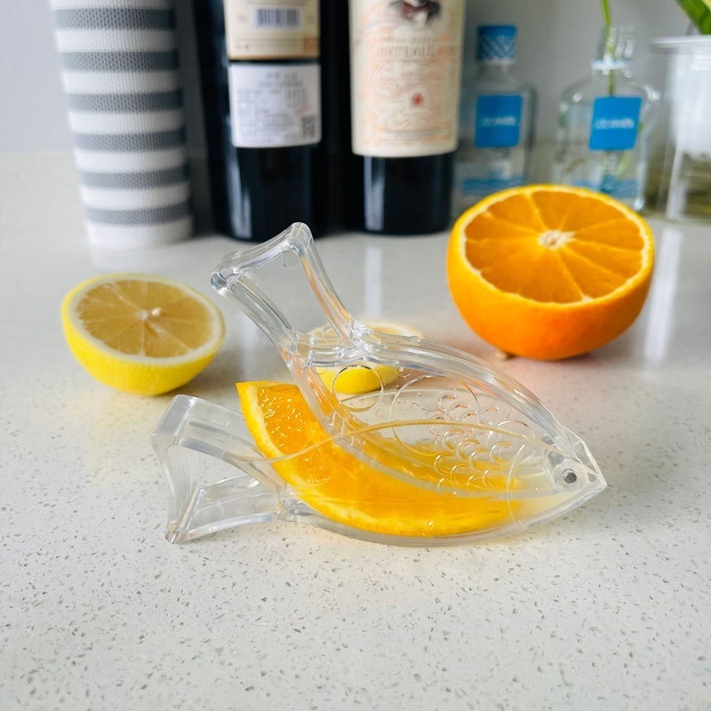 2024 New Arrivals Colorful Acrylic Juicer Portable Transparent Fruit Bird Shape Lemon Squeezer Hand Manual Juicer