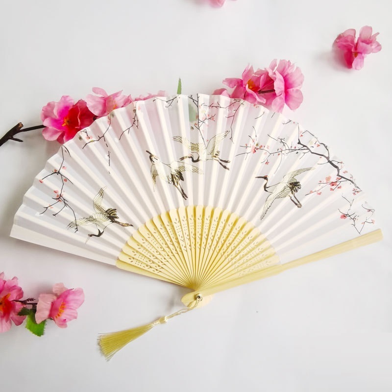 High Quality Silk Wooden Hand Fans Personalized Customized Printing Decoration Bamboo Hand Fans Hand Bamboo Fans for Gift