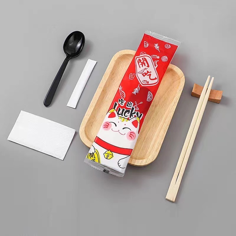 Disposable chopsticks set four pieces set takeaway cutlery fork spoon dinner bag four in one can be customized