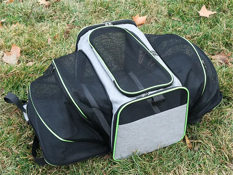 Folding Fabric Pet Carrier Airline Approved Expandable Foldable Soft-Sided Cat Dog Carrier Pet Travel Bag Safe