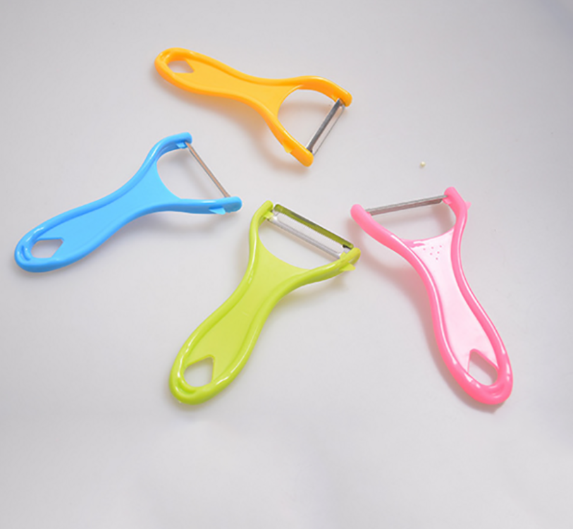 Hot sale New Design Food Grade Apple Garlic Vegetable Slicer Potato Peeler tools apple rotating peeler