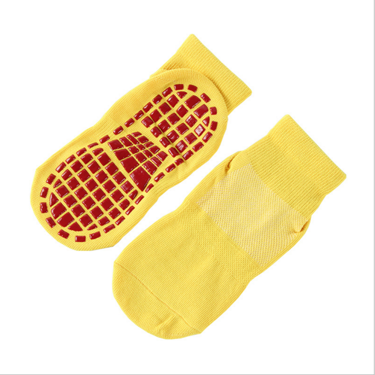 Hot sale New Fashion Hot Sale White Thick Towel Bottom Football Non Slip Silicone Gel Sport Socks