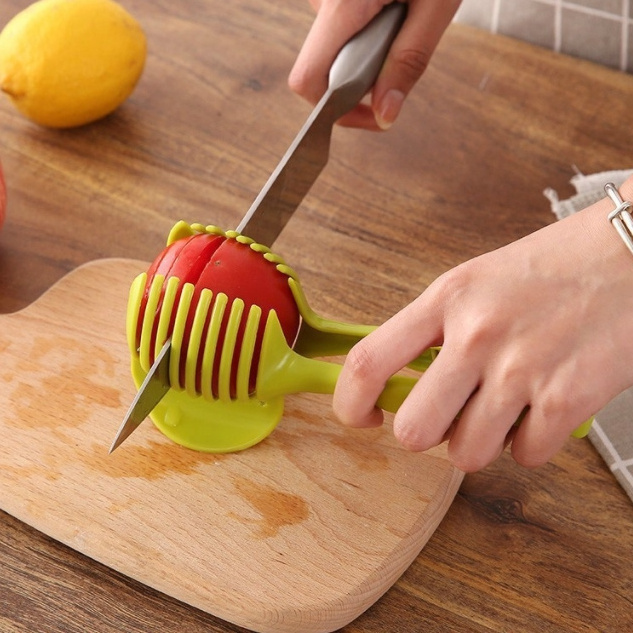 Tomato Cutter Holder Onion Fruit Vegetable Food Tong Fruit Round Lemon Slicing Handheld Kitchen Tool