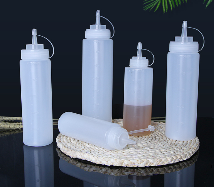 Wholesale plastic squeeze ketchup salad dressing kitchen supplies sauce bottle seasoning bottle