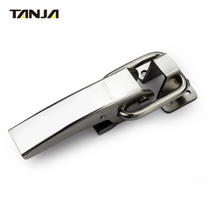 Heavy duty stainless steel toggle latch with high locking force for construction machinery freezer oven