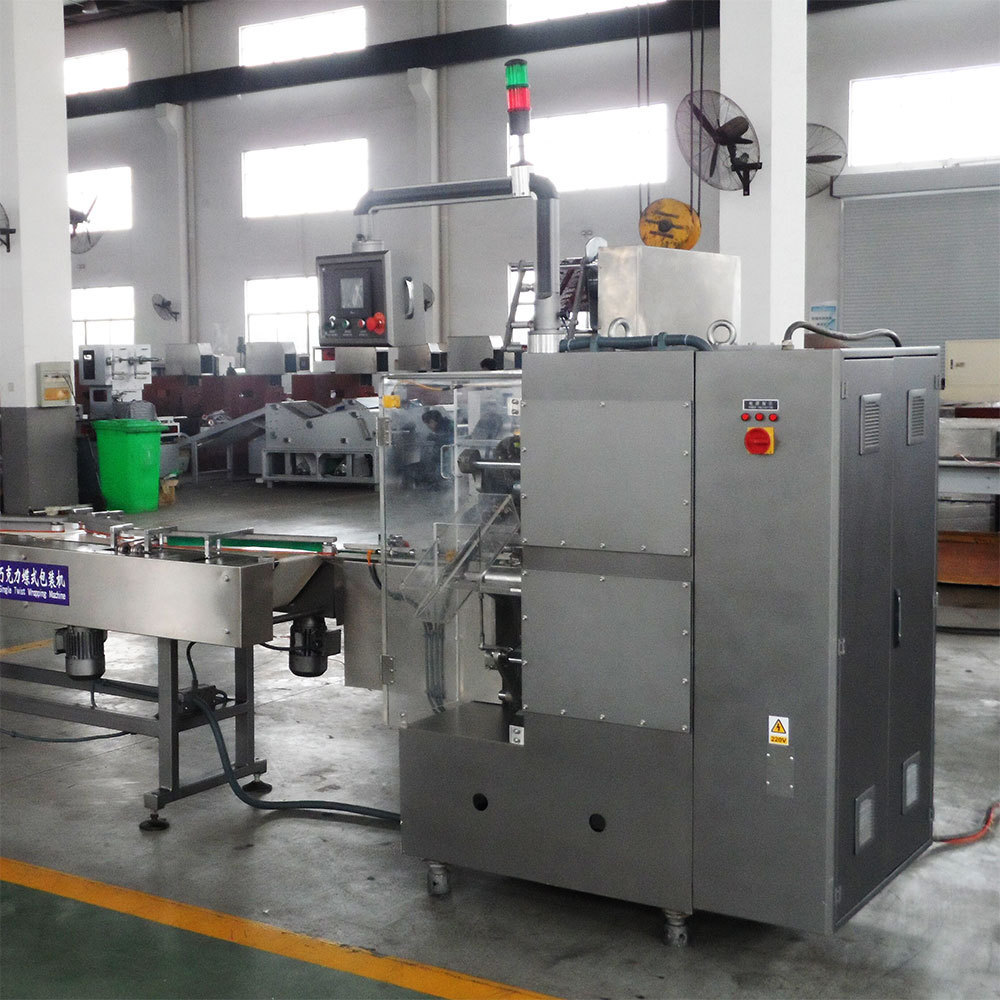 High-speed automatic large capacity packing hemispherical chocolate single twist candy wrapping machine