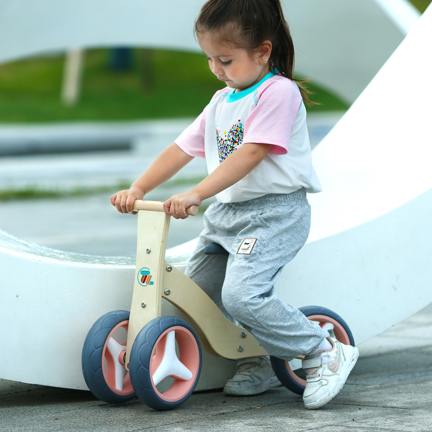 Unisex Wooden 3-Wheel Kids Ride on Walker Toddler Balance Bike with Foot Power Solid Design with PU Eva Wheels 2-4 Year Olds