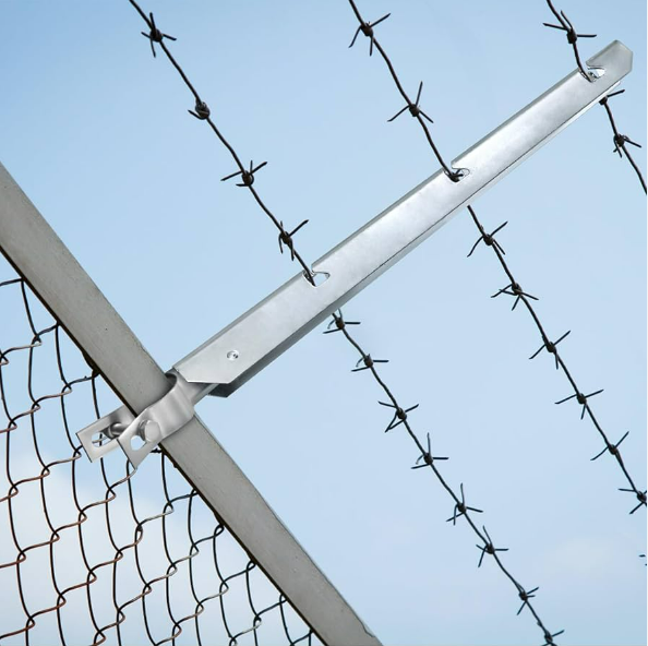 Chain Link Security Fence with Barbed Wire support arm for High Level Security