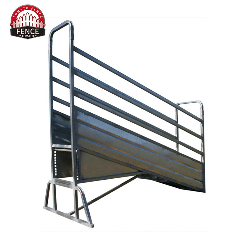 Heavy Duty Livestock Equipment Cattle Yard Portable Cattle Loading Ramps