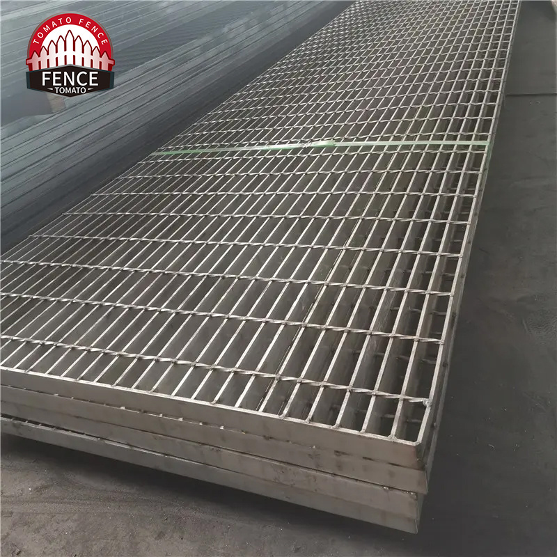 Malaysia Steel Grating Prices/32X5 Stainless Steel Floor Grating Drain Cover