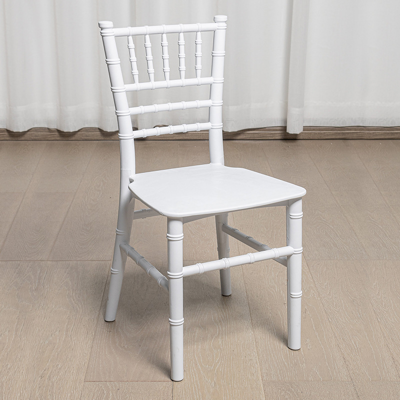 Factory Direct Sale Modern Plastic Hotel Dining Chair Outdoor Lightweight Chiavari Kids Chair