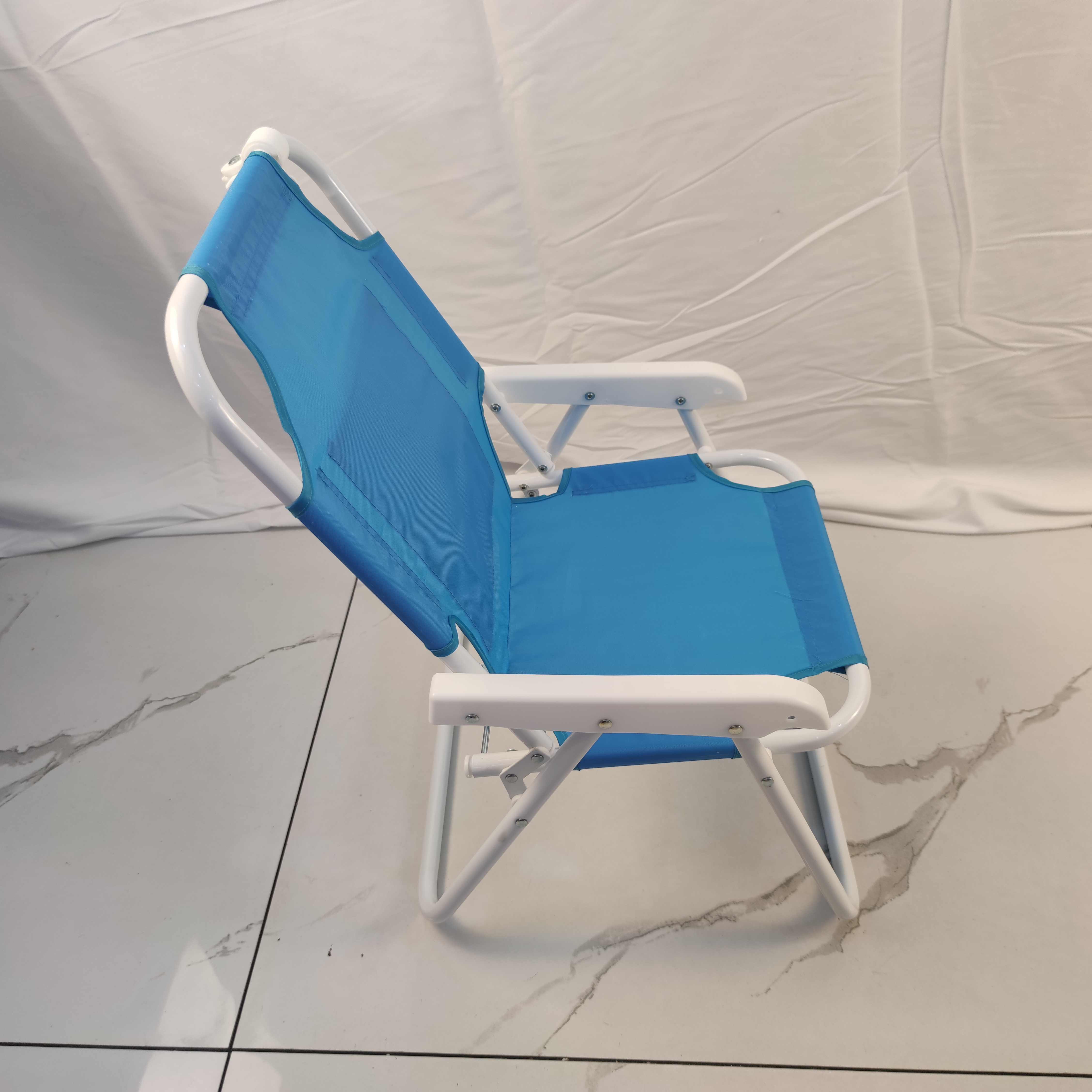 2023 New Children Folding Lounge Chair Outdoor Waterproof Beach Chair With Sunshade