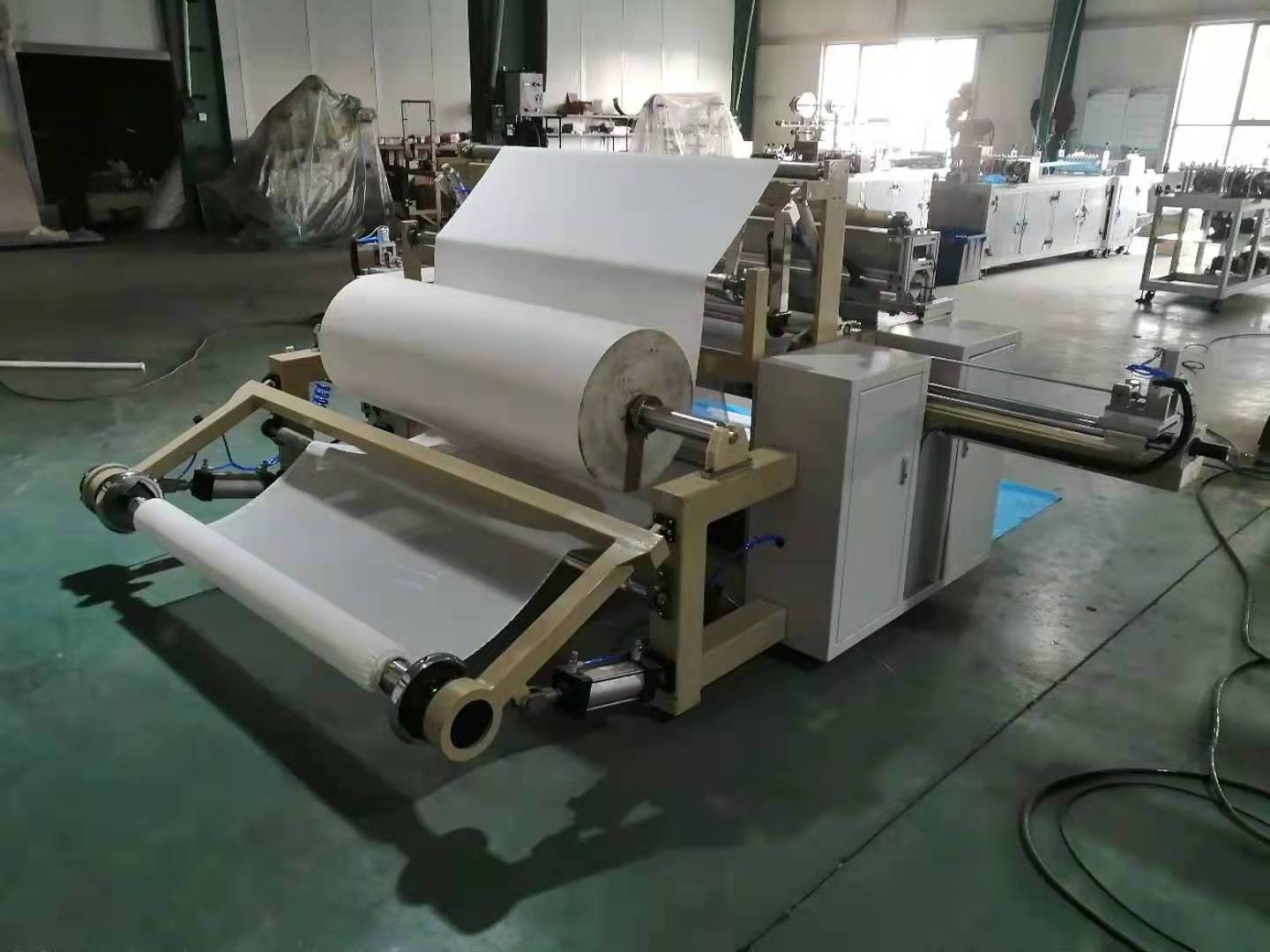 Automatic Medical Bandage Rolling Cutting Packing Machine for Medical gauze production line