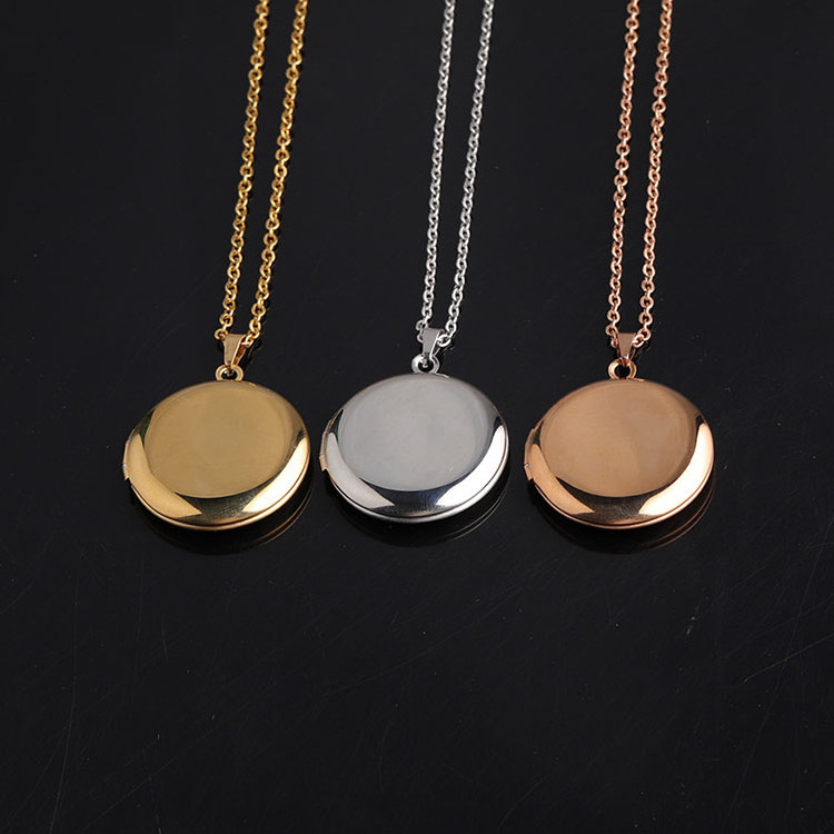 G1024 Mothers Day Gifts Jewelry Personalized Stainless Steel Retro Necklaces Lockets for Photos Pendant Necklace