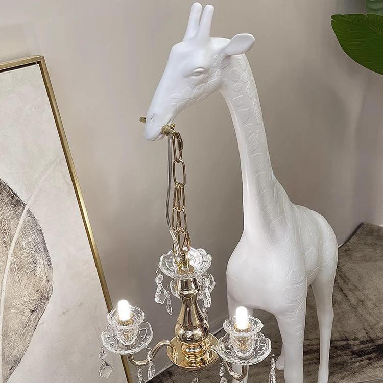 Giraffe floor lamp creative postmodern simulation living room decoration Nordic candle chandelier