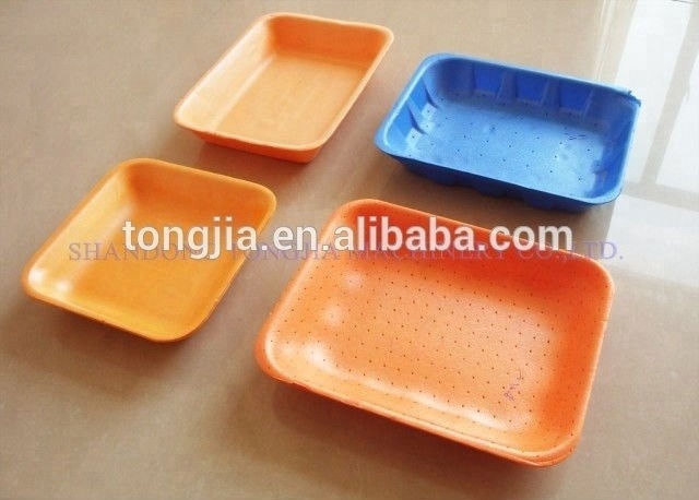 Disposable plastic food container making machine