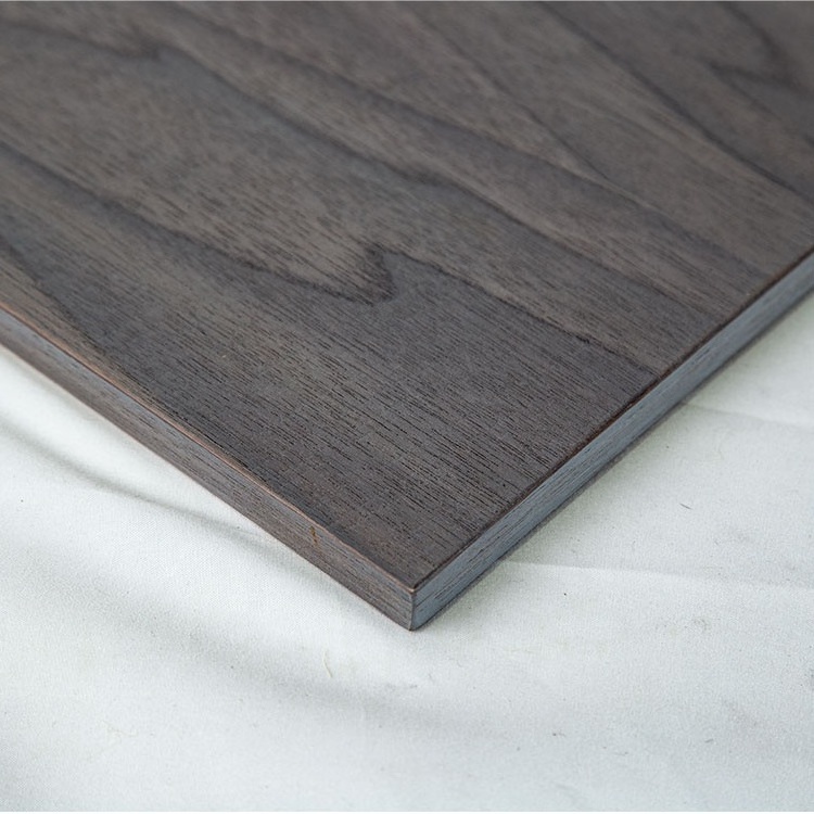 Tongli Prefinished Flexible Poplar Wood Panel 25mm Veneered Plywood with Decorative Laminate Layer