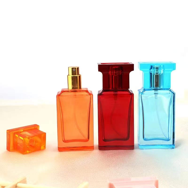 Luxury Empty Square Perfume Bottles Dark Blue Luxury Spray Perfume Bottle Glass Perfume Bottles 50ml With Package Box