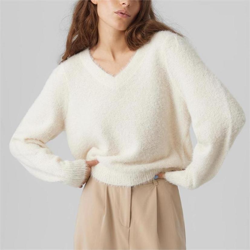 2024 Knitwear Manufacturer Custom White Recycled Soft Women Knit Long Sleeve Cropped Fluffy Fuzzy Sweater For Ladies