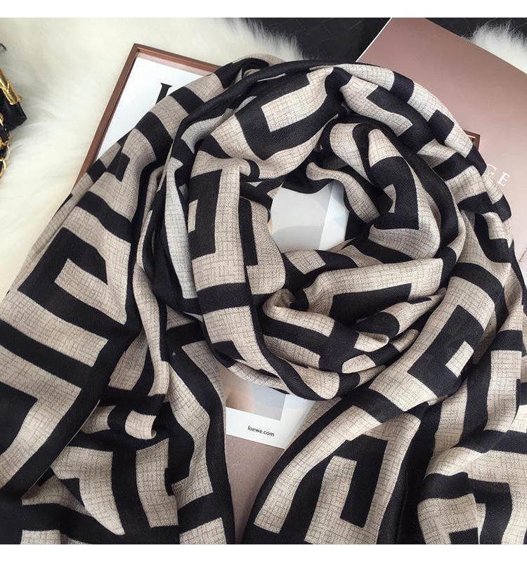 2024 Manufacturer Custom Wholesale Luxury Muslin Letter Plain Cotton Linen Printed Scarf For Women