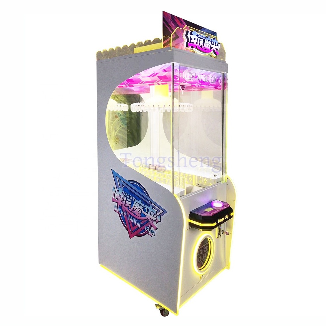 Coin-Operated Children'S Game Machine  Indoor Amusement Park Snack Vending Clip Machine  arcade game machine For Sale