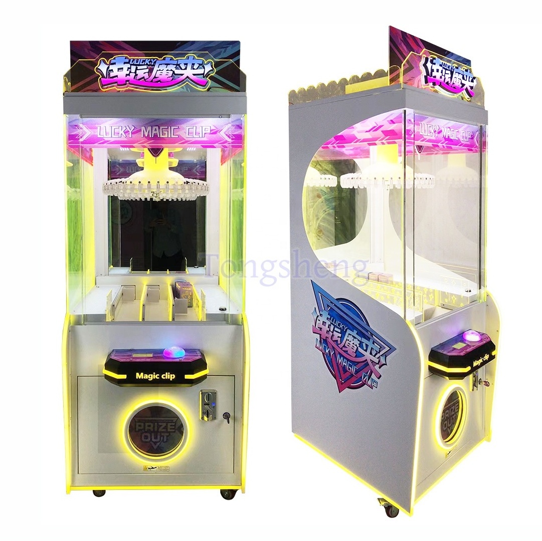 Coin-Operated Children'S Game Machine  Indoor Amusement Park Snack Vending Clip Machine  arcade game machine For Sale