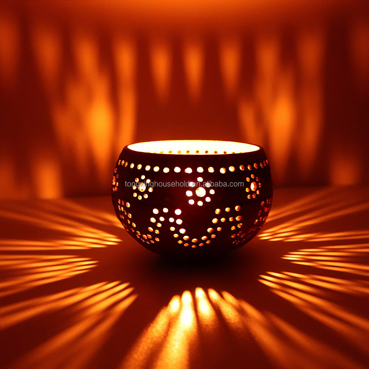 Eco-Friendly Coconut Shell Bowl Decorated Engraving Coconut Shell Candle Holder Handmade Hollow out Coconut Shell Candle Bowl