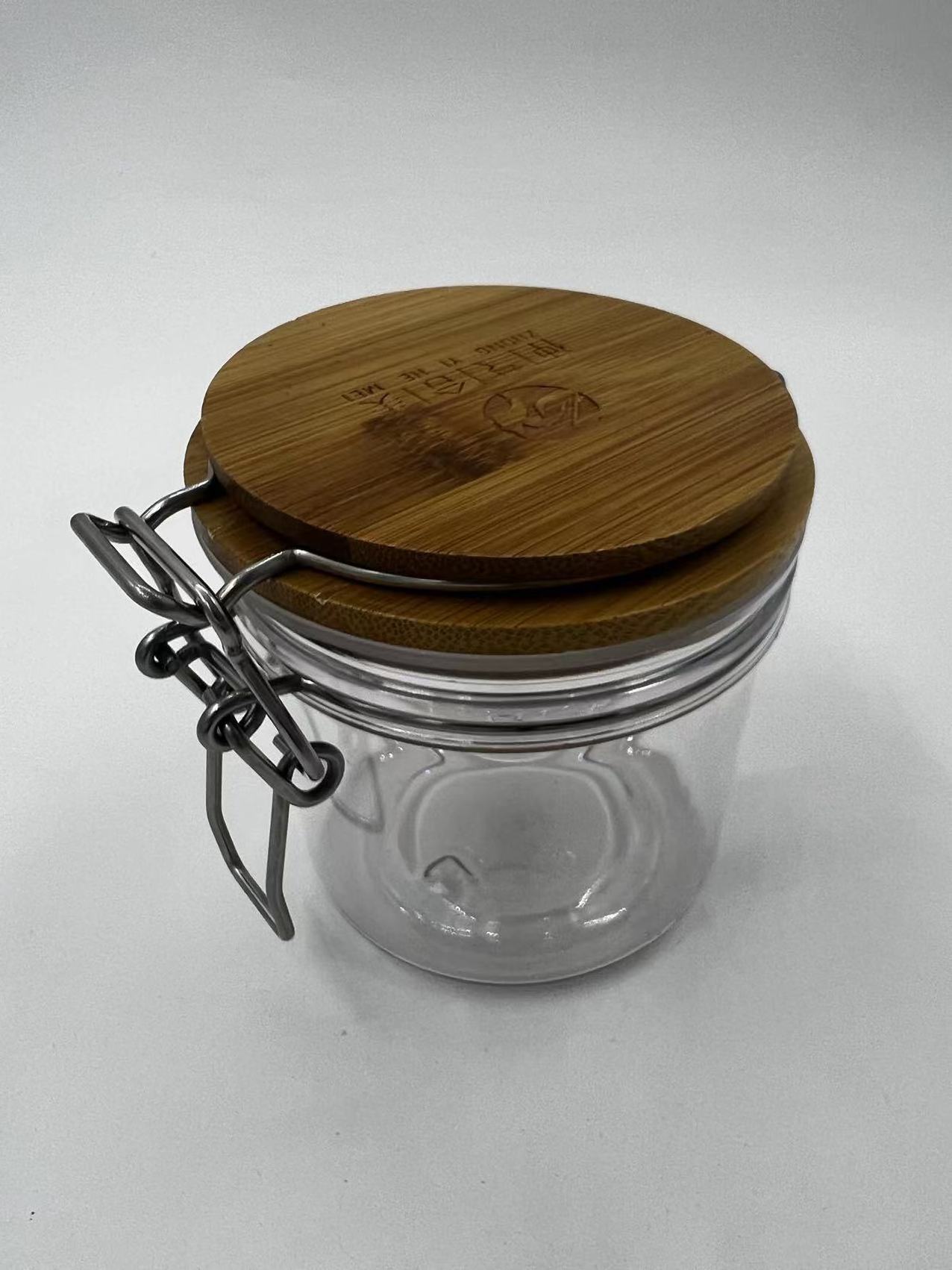 Hot sale airtight food container jars with metal clip top lid for cosmetic packaging wooden lid