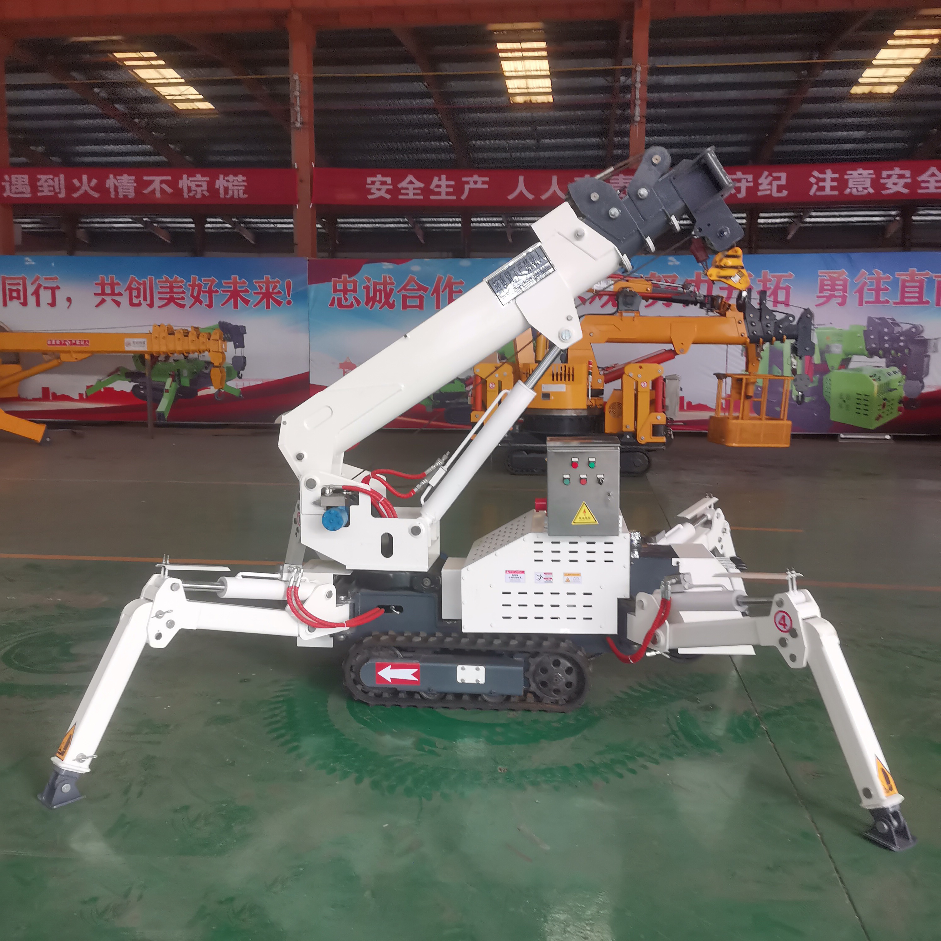 China powerful hydraulic tower spider crawler crane narrow space mini spider crane with fly jib