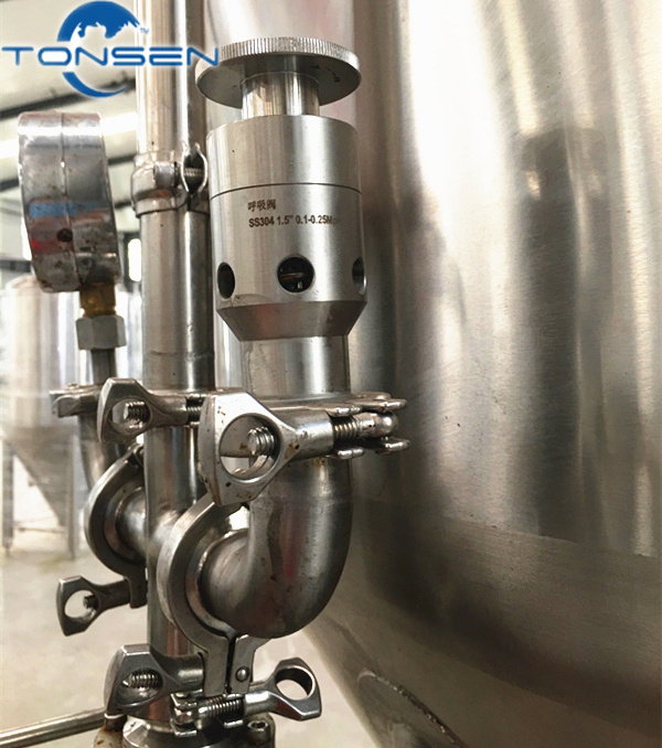 Commercial stainless steel wine tanks / brew machine / distillery equipment for sale