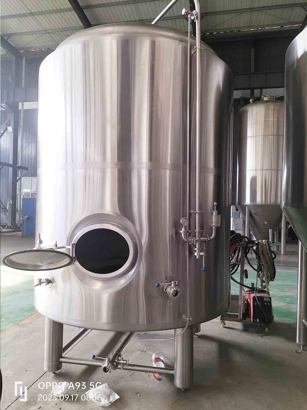 1000L 2000L 5000L 10000L Stainless Steel SS304 Vertical Water Tank Vat Liquid and Milk Storage Container