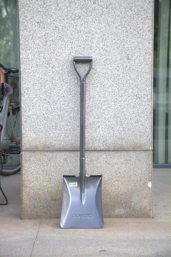 METAL HANDLE SHOVEL